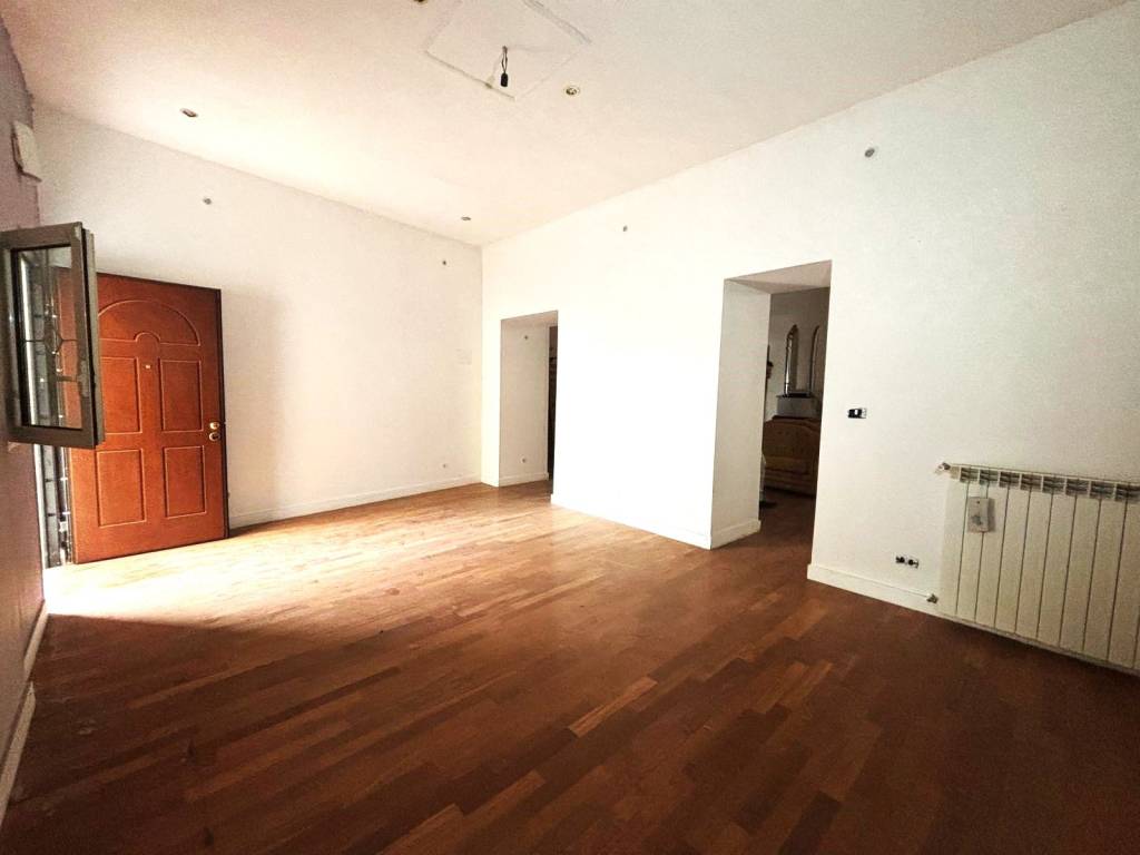 Appartamento a Caserta in Via Francesco Landi, 23 - Foto 2