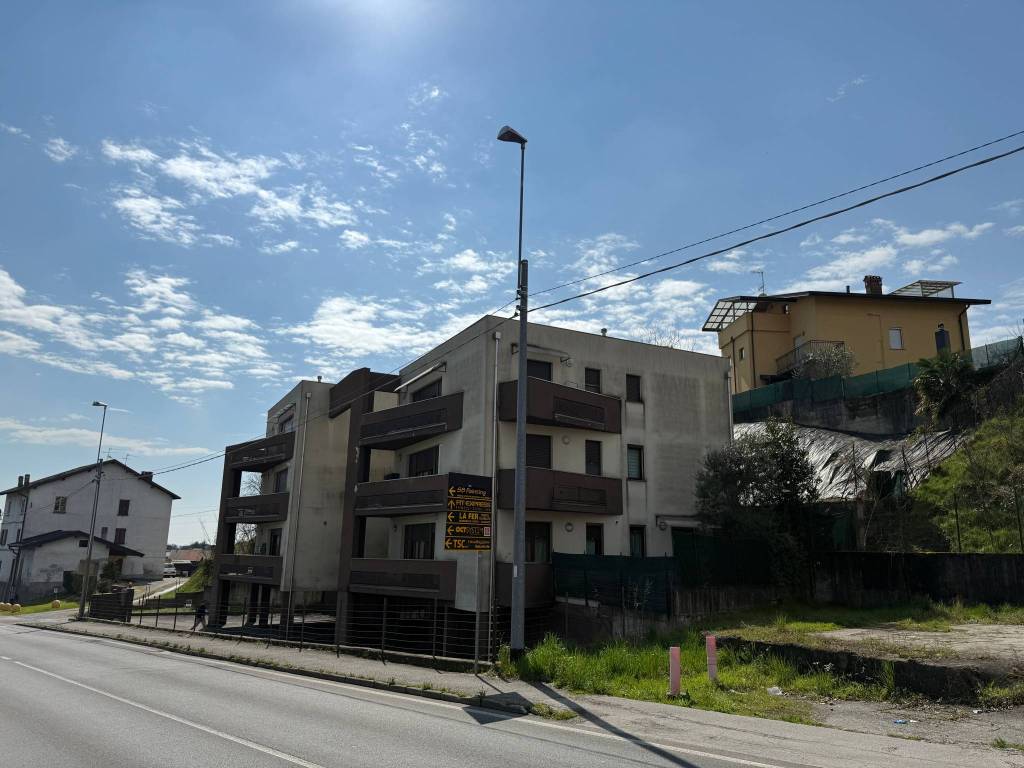 Appartamento a Cantù in Via Montello, 40 - Foto 5