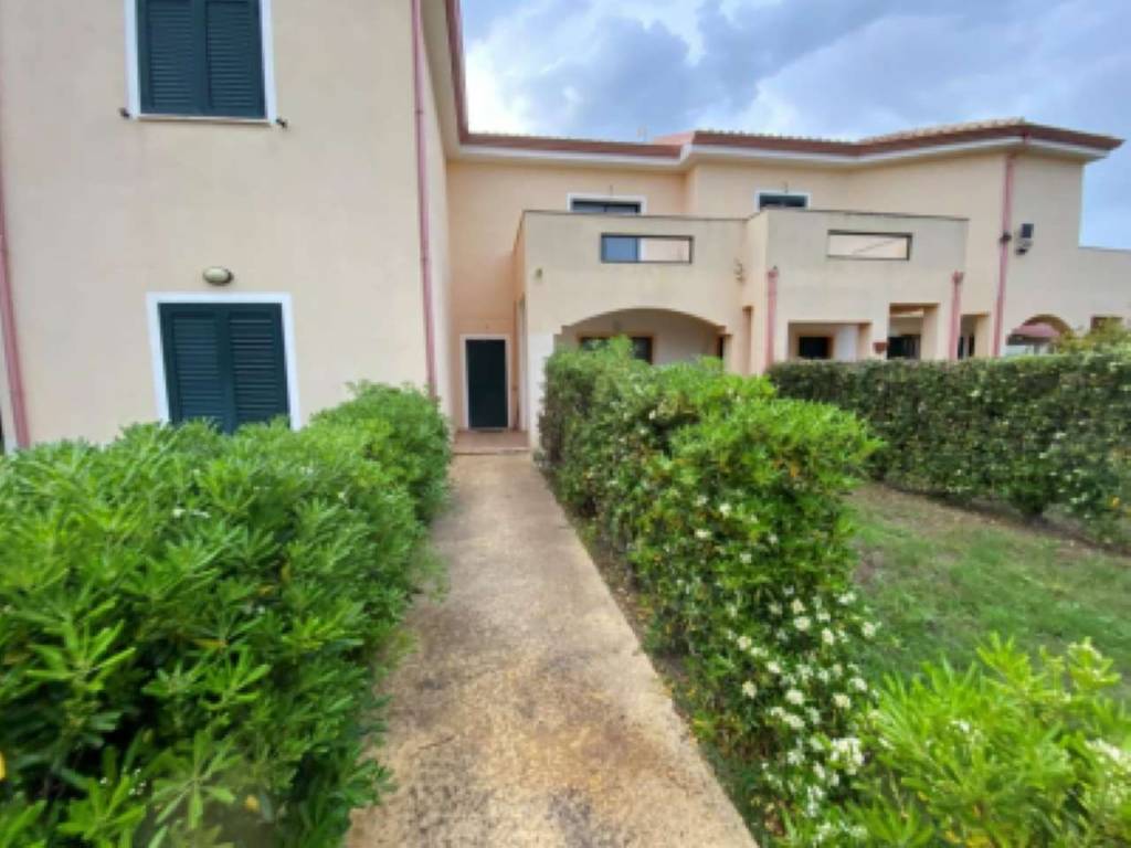 Appartamento a Isola di capo rizzuto in Località Le Castella snc - Foto 3