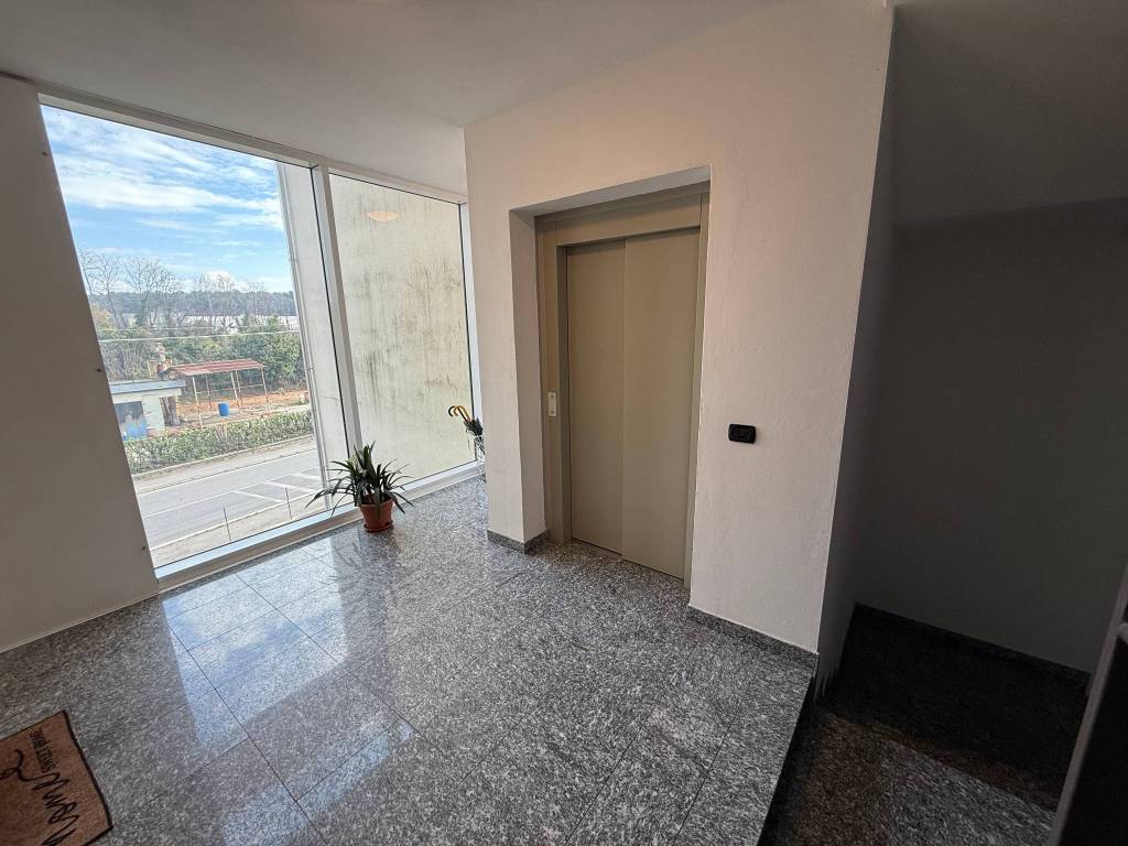 Appartamento a Cantù in Via Montello, 40 - Foto 5