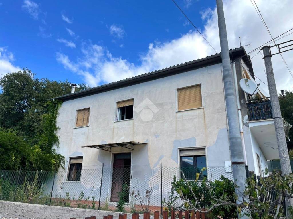 Appartamento a Pontecorvo in Contrada Ravano di Sopra - Foto 2