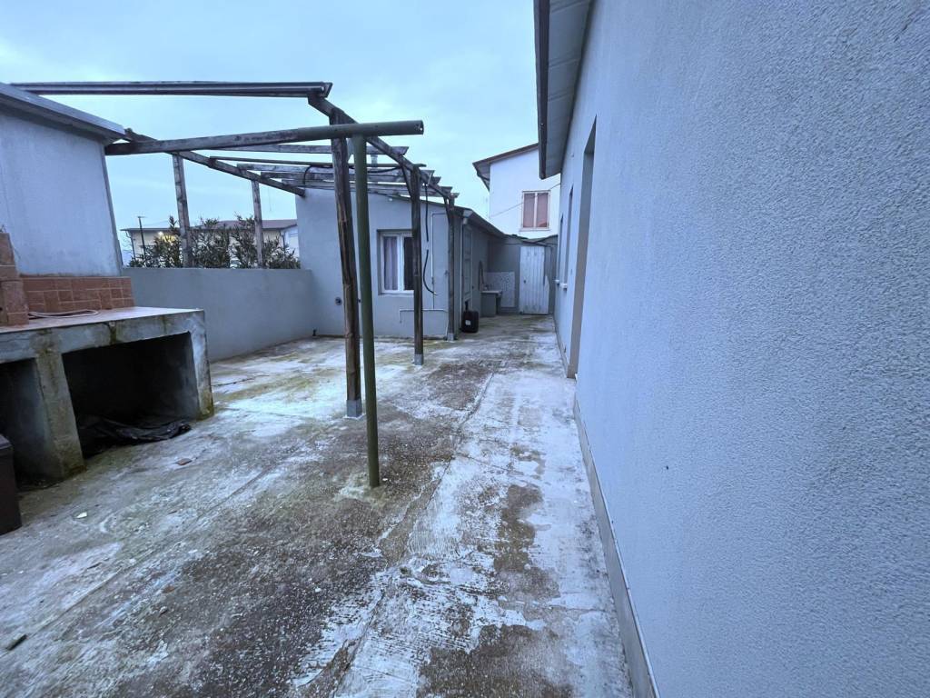 Villa a Borgo mantovano in Via Libertà, 16 - Foto 3