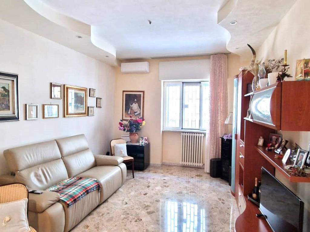 Appartamento a Triggiano in Via Terracini 6 - Foto 3