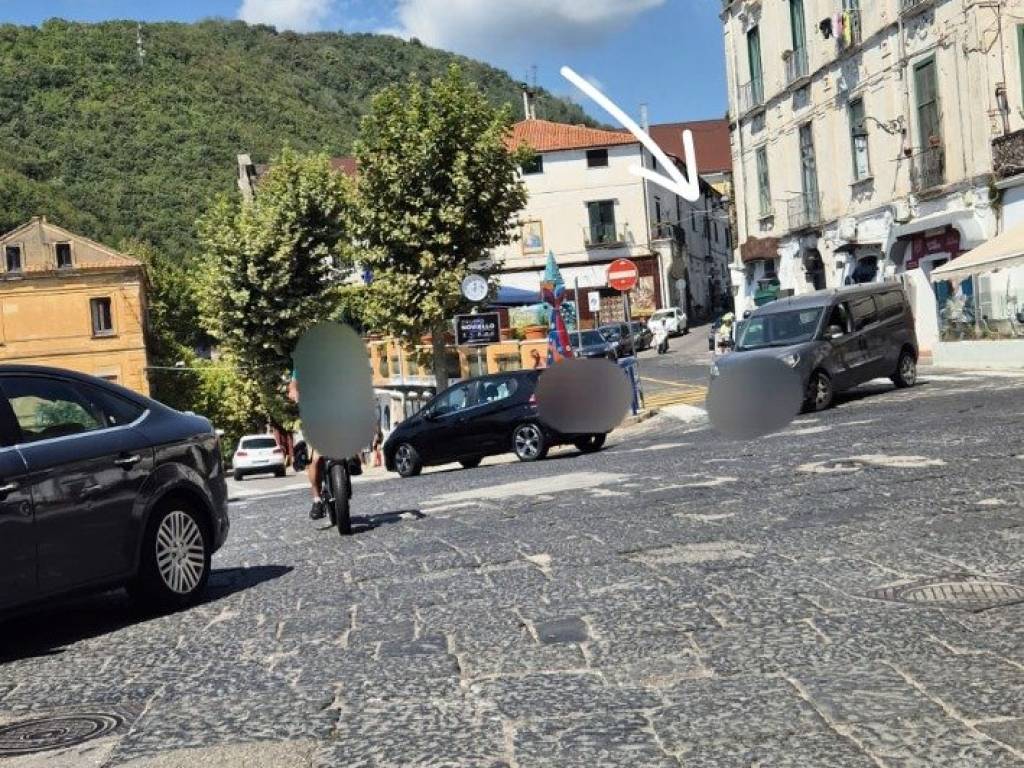 Appartamento a Vietri sul mare in Via 25 Luglio - Foto 2