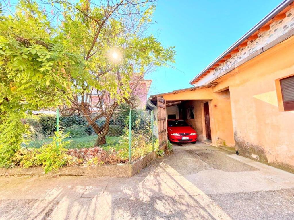 Rustico / casale a Basiliano in Via a. Manzoni, 6 - Foto 2