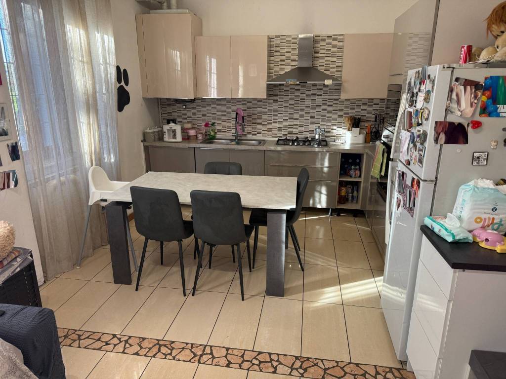 Appartamento a Cadorago in Via Arturo Toscanini, 16 - Foto 4