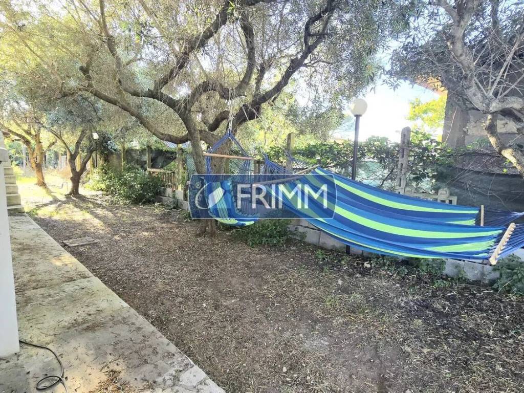 Villa a Aprilia in Via Delle Azalee No Number - Foto 3