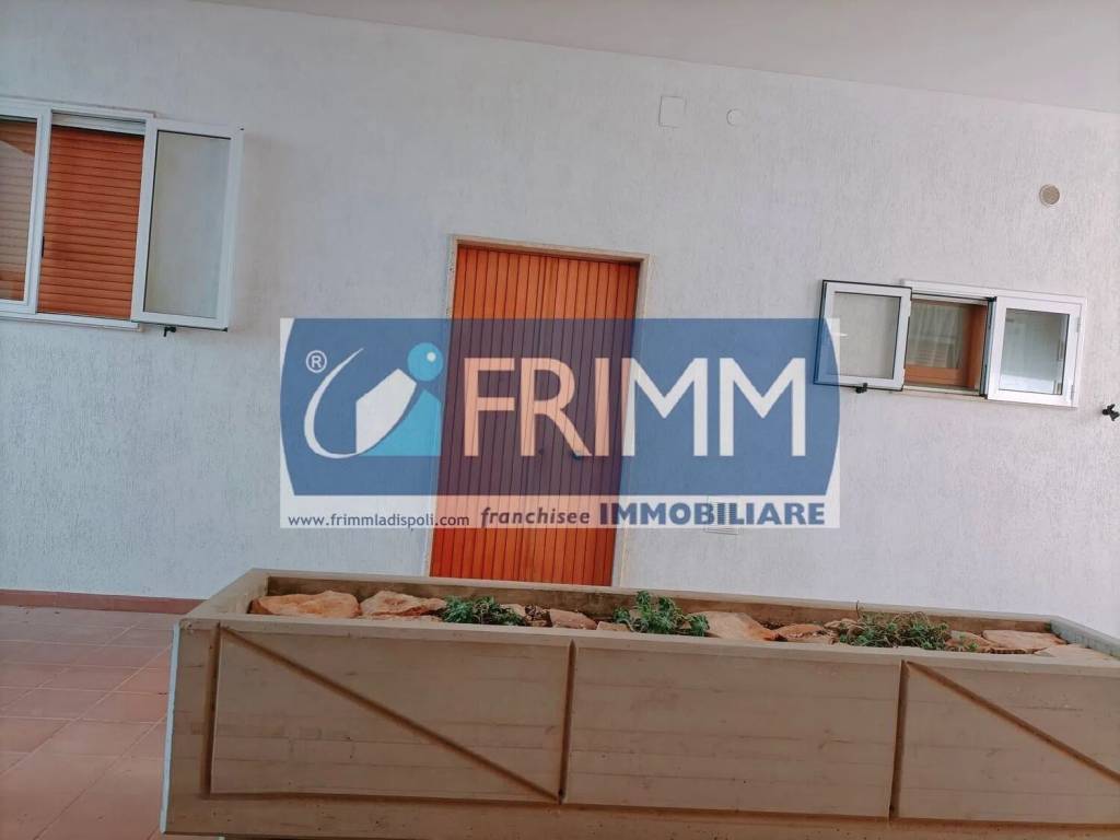 Appartamento a Alberobello in Viale Aldo Moro, 13 - Foto 4