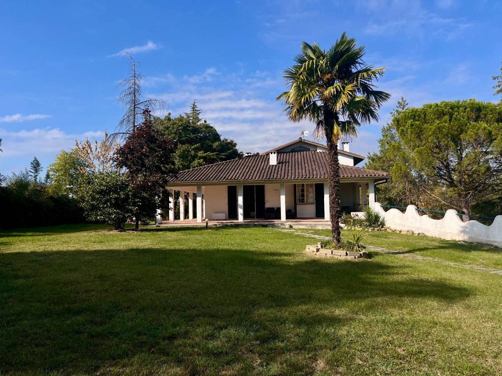 Villa a Imola in Via Ghiandolino - Foto 2