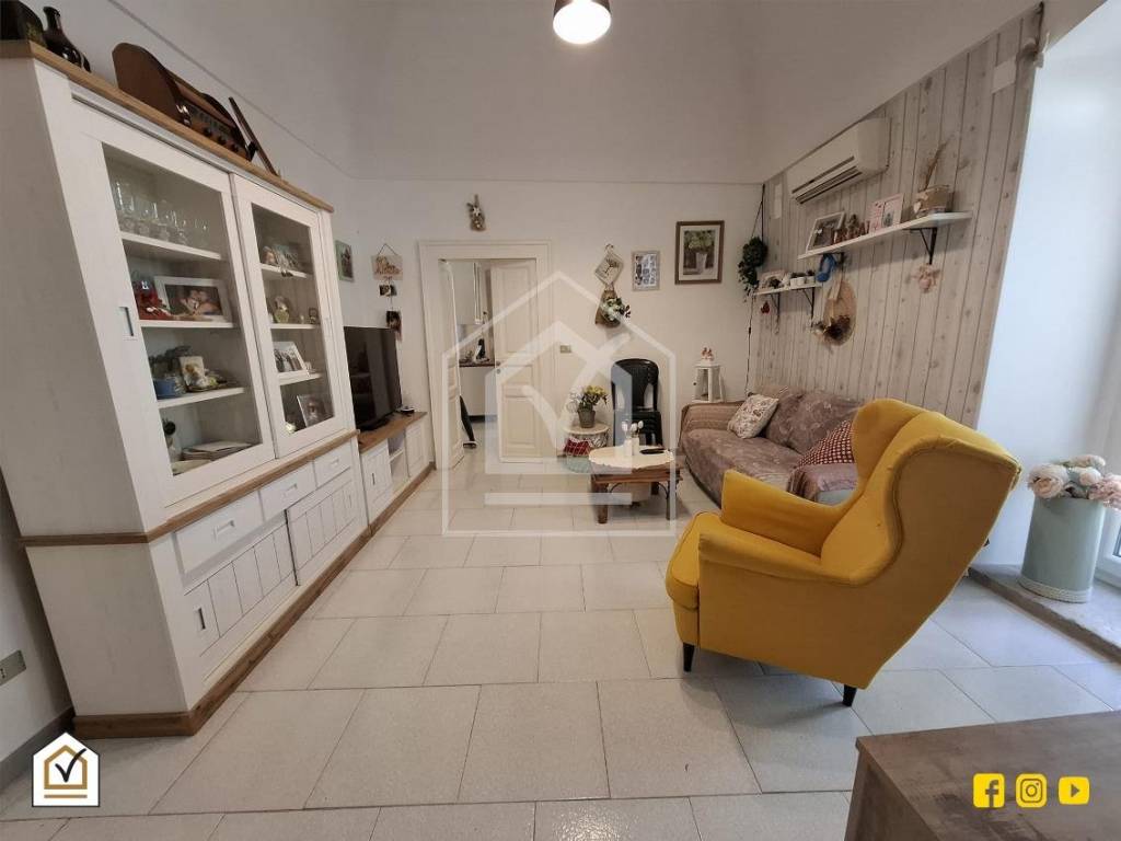 Appartamento a Modugno in Via Roma - Foto 5