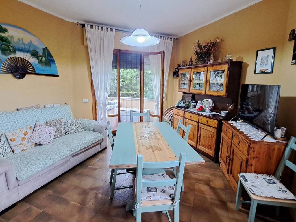 Appartamento a Rosignano marittimo in Via Guido Gozzano - Foto 2