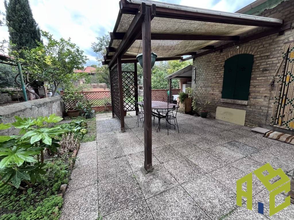 Casa indipendente a Rosignano marittimo in Via Roma ,9 - Foto 5