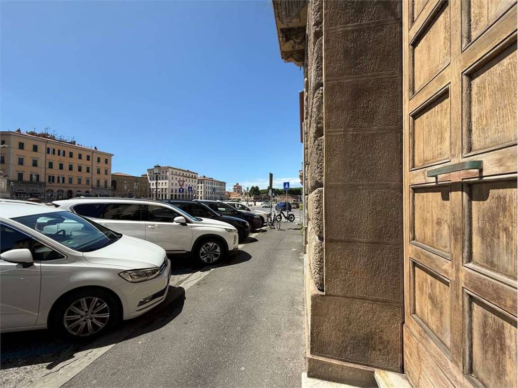 Appartamento a Livorno in Piazza della Repubblica, 1 - Foto 3