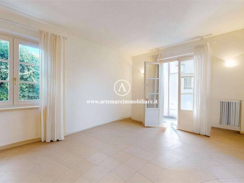 Casa indipendente a Forte dei marmi in Via Palestro, 22 - Foto 2