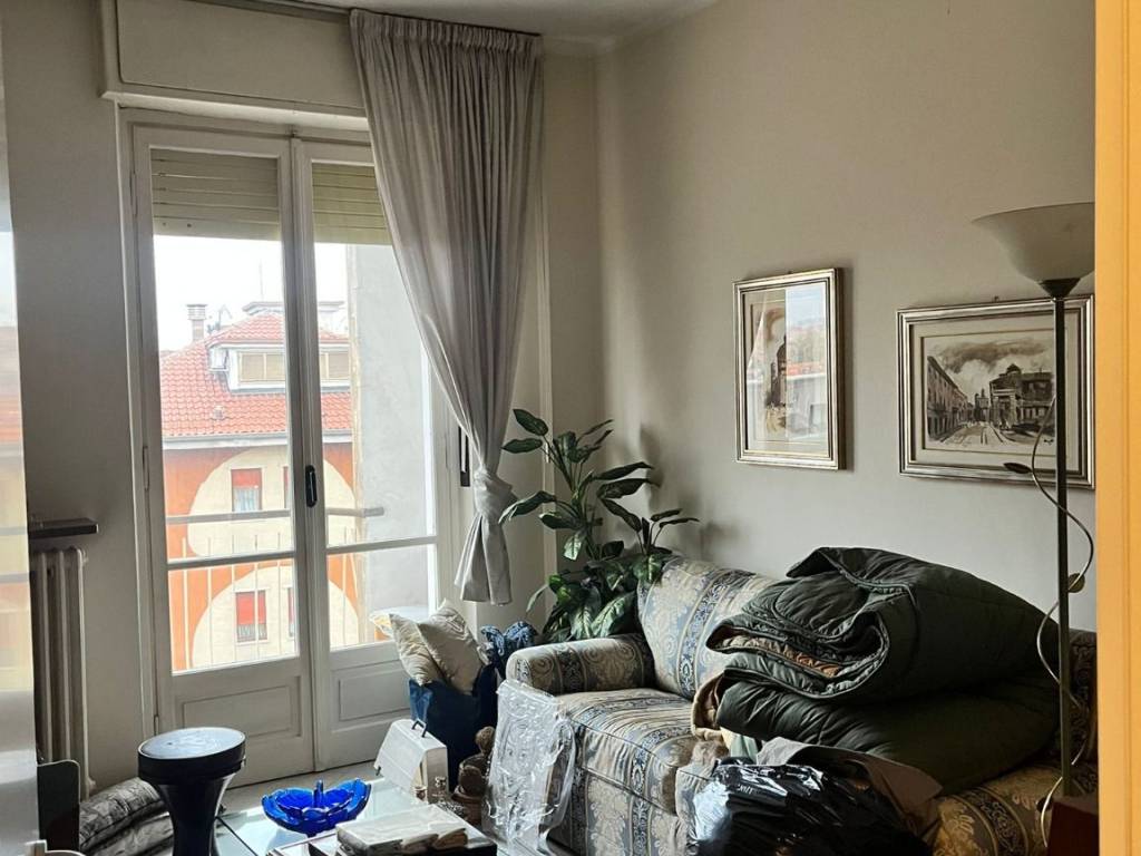 Appartamento a Asti in Via Gioacchino Rossini - Foto 3