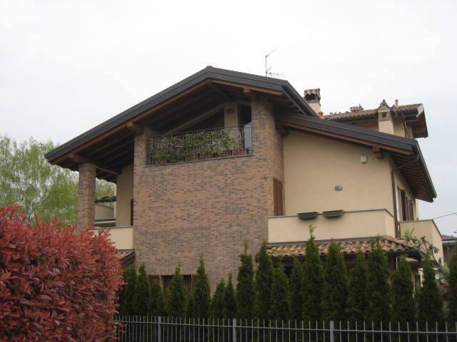 Appartamento a Cantù in VIA LOMBARDIA, 49 - Foto 2