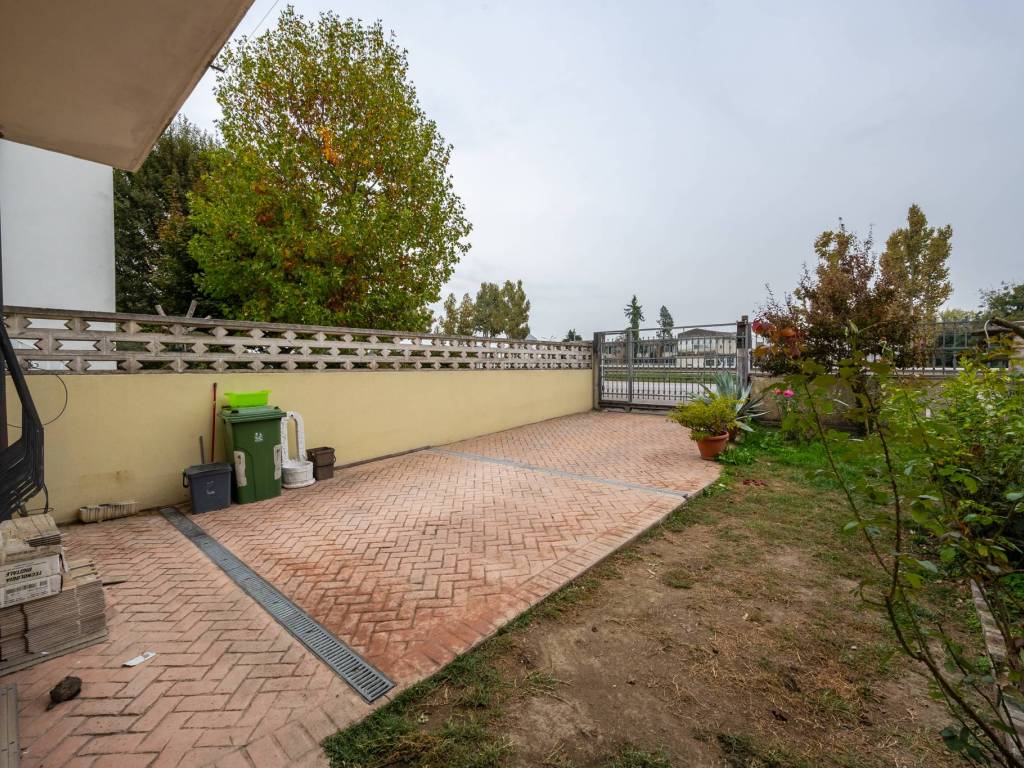 Casa indipendente a Bondeno in Via per Pilastri, 202 - Foto 2