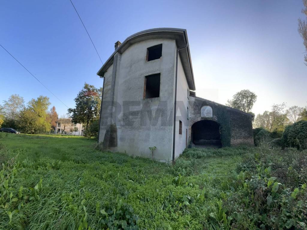 Rustico / casale a Goito in SP17 - Foto 3