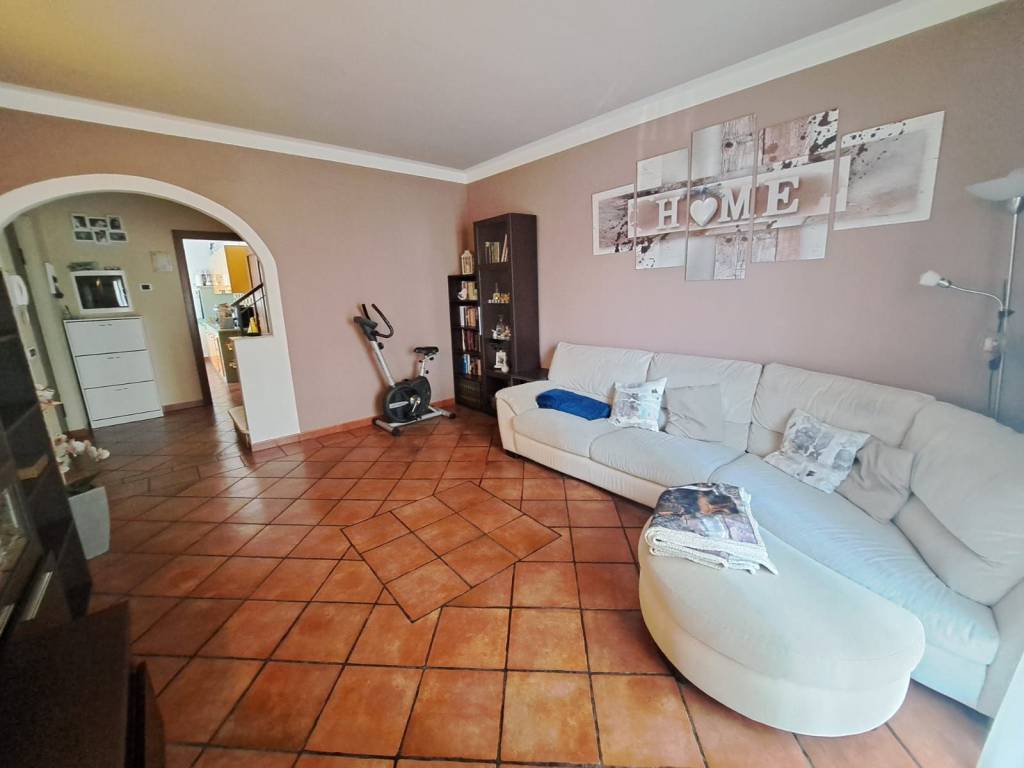 Casa indipendente a Verbania in Via Annibale Rosa - Foto 4
