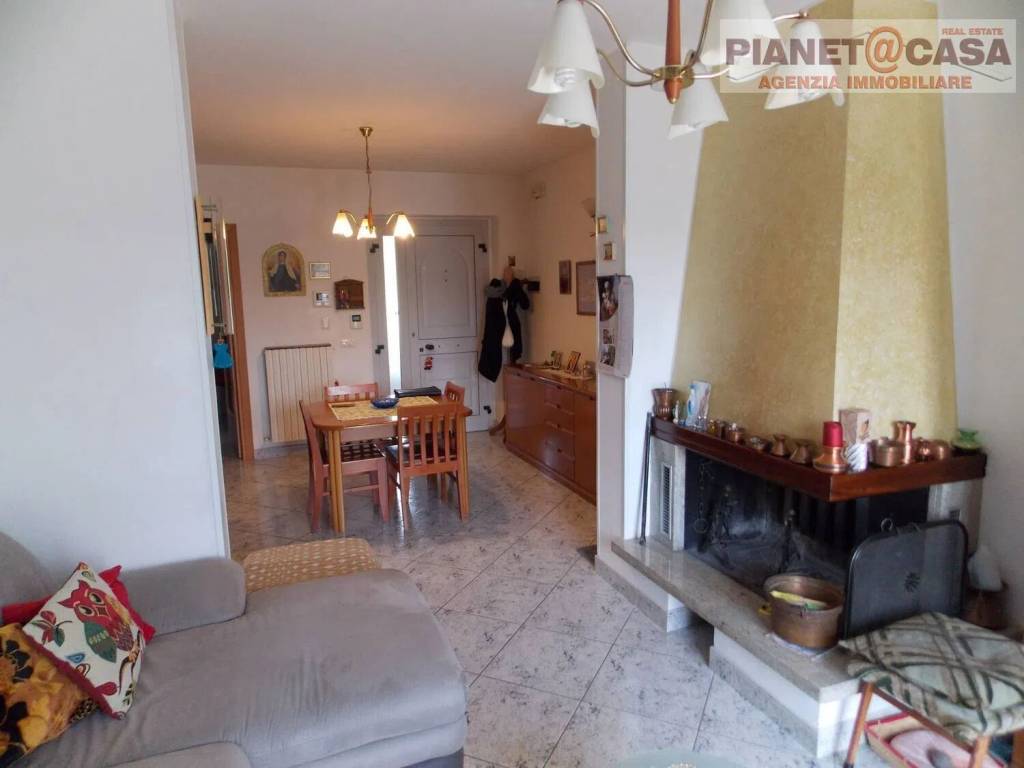 Appartamento a Spinetoli in Strada Statale 4 Via Salaria - Foto 3