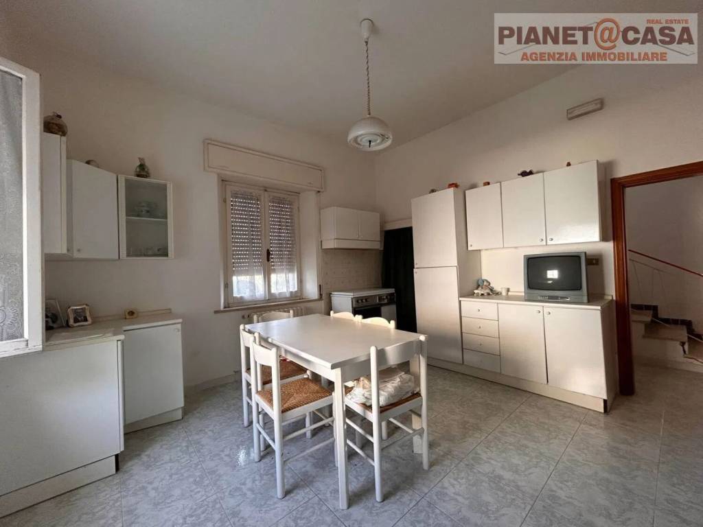 Villa a Castel di lama in Via Chiarini, 10 - Foto 5
