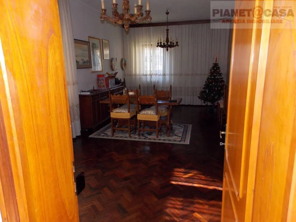 Villa a Colli del tronto in Via Delle Vignali, 7 - Foto 4