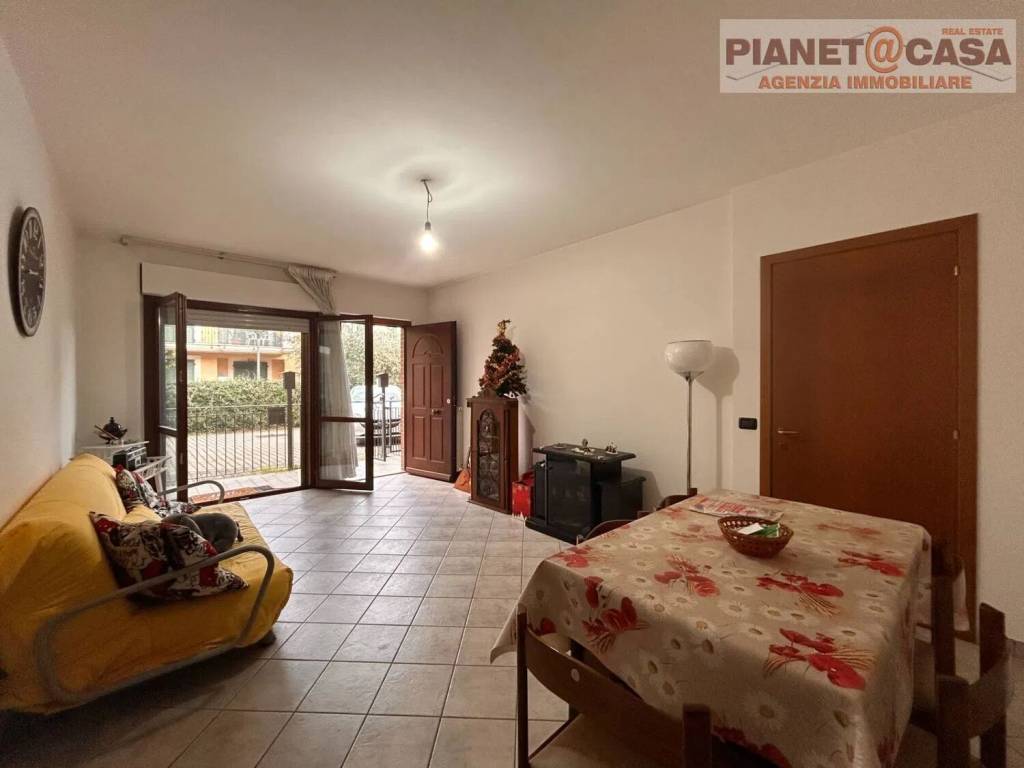 Appartamento a Spinetoli in Via Celso Ulpiani, 38 - Foto 4