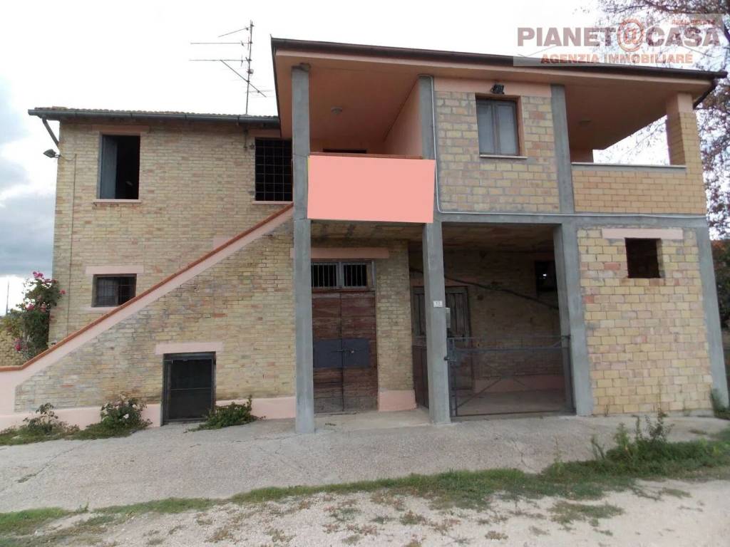 Villa a Colli del tronto in Via Casale, 10 - Foto 2
