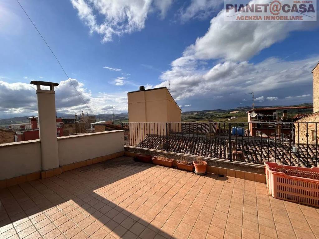 Villa a Monsampolo del tronto in Piazza Roma - Foto 3