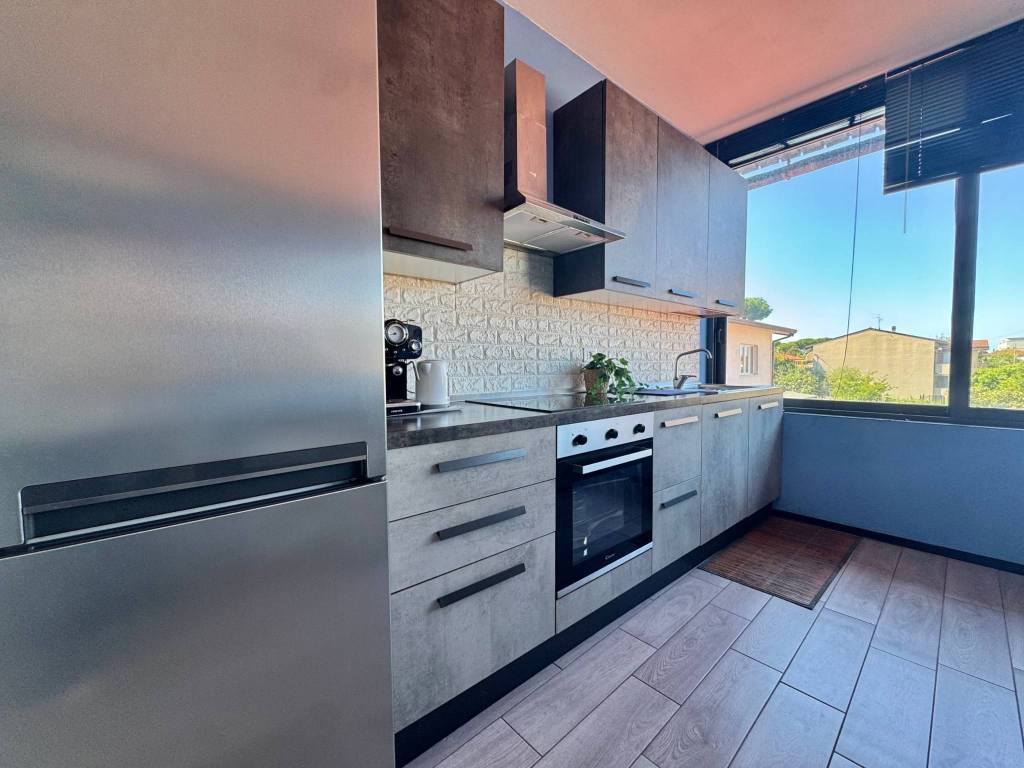 Appartamento a Viareggio in Via Aurelia Sud, 166 - Foto 5