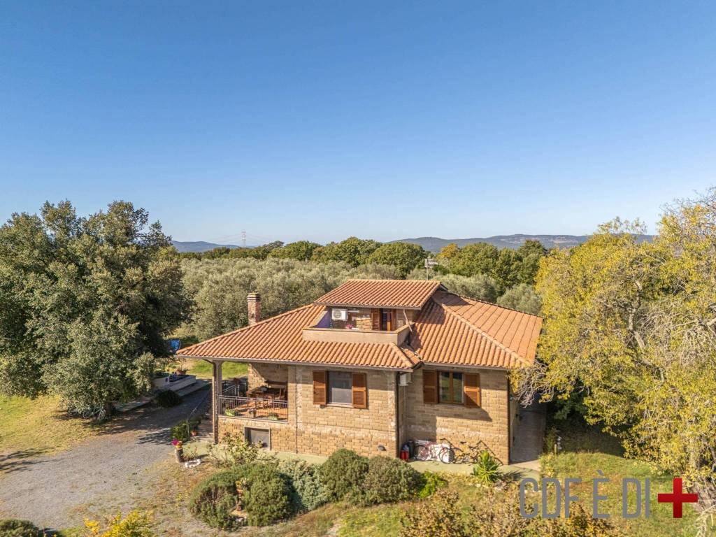 Villa a Blera in Strada Provinciale Blerana - Foto 2