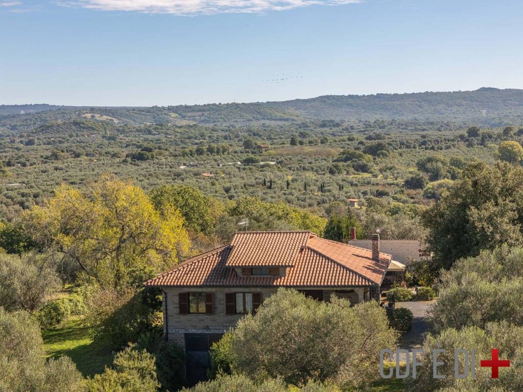 Villa a Blera in Strada Provinciale Blerana - Foto 4
