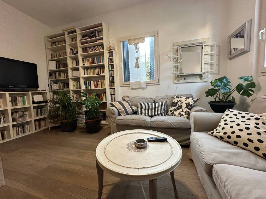 Villa a Viareggio in Via Bruno Buozzi, 53 - Foto 3