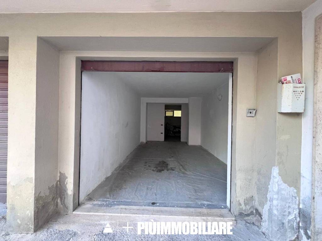 Box / garage a Matera in Via Antonio Brancaccio, 5 - Foto 4
