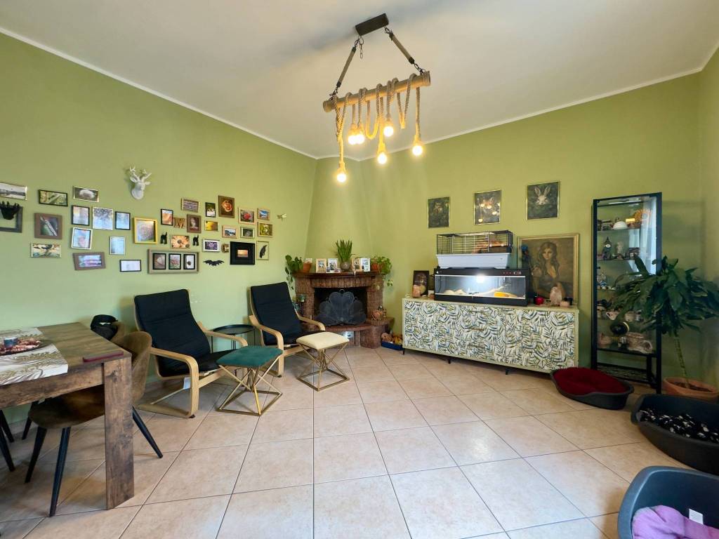 Appartamento a Piombino in Via Montecaselli - Foto 2