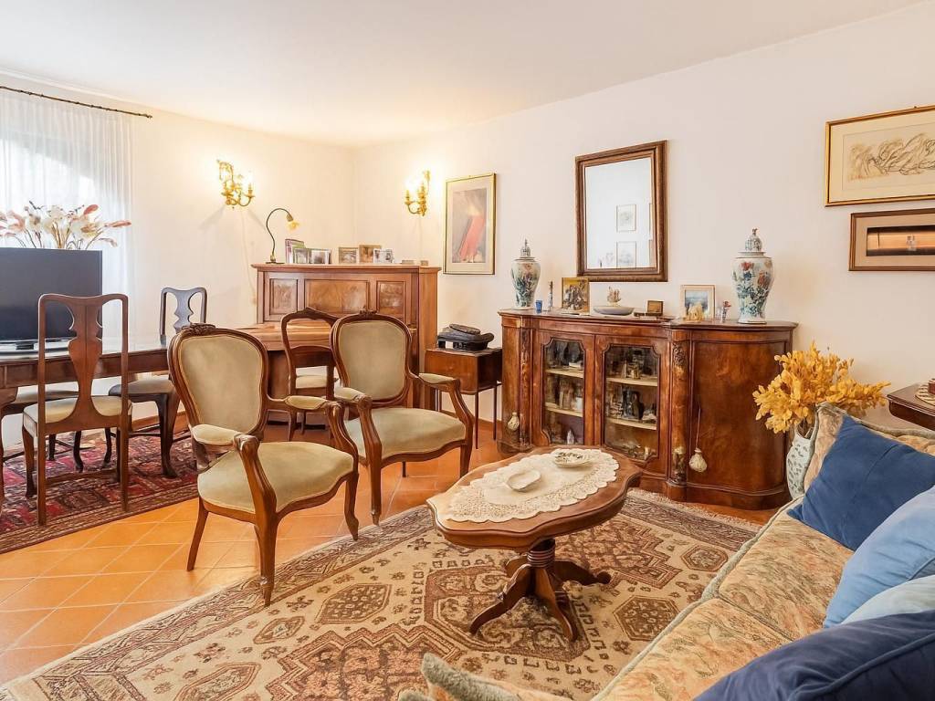 Villa a Viareggio in Via Loris Giorgi, 21 - Foto 2