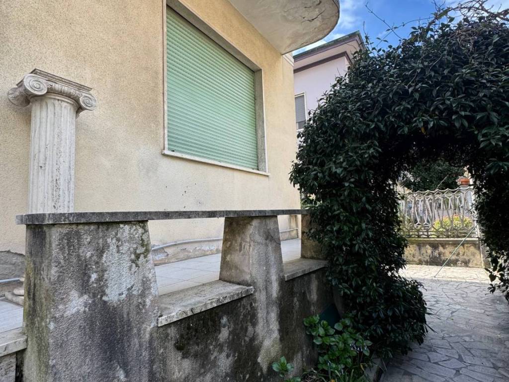 Villa a Viareggio in VIA VIRGILIO - Foto 4
