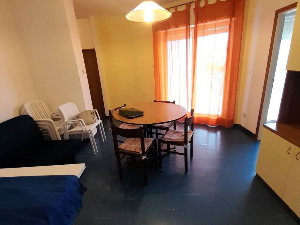 Appartamento a Grado in Viale San Francesco d'Assisi, 9 - Foto 2