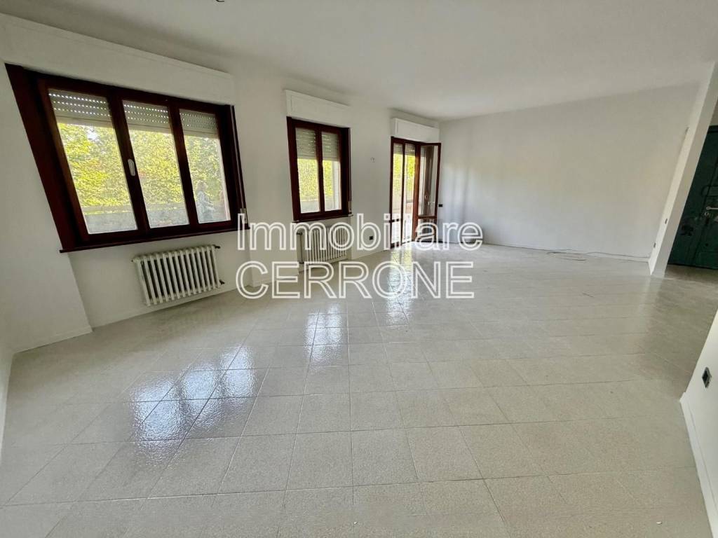 Appartamento a Cecina in Via Giuseppe Verdi - Foto 4