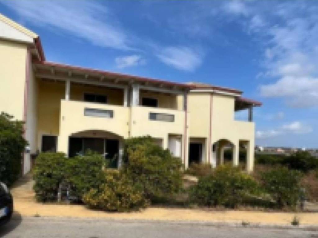 Appartamento a Isola di capo rizzuto in Località Le Castella snc - Foto 2