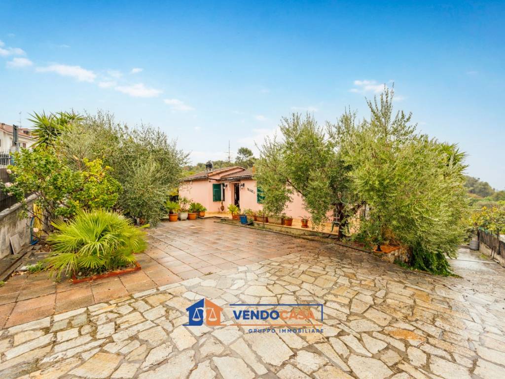 Villa a Imperia in Strada Massabovi, 20 - Foto 4