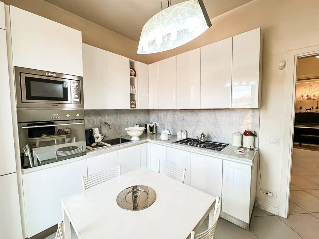 Appartamento a Viareggio in Via Giuseppe Verdi, 7 - Foto 5