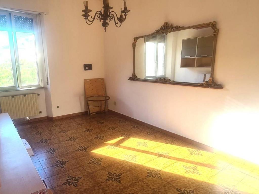 Appartamento a Livorno in Via Francesco Crispi, , 14 - Foto 2