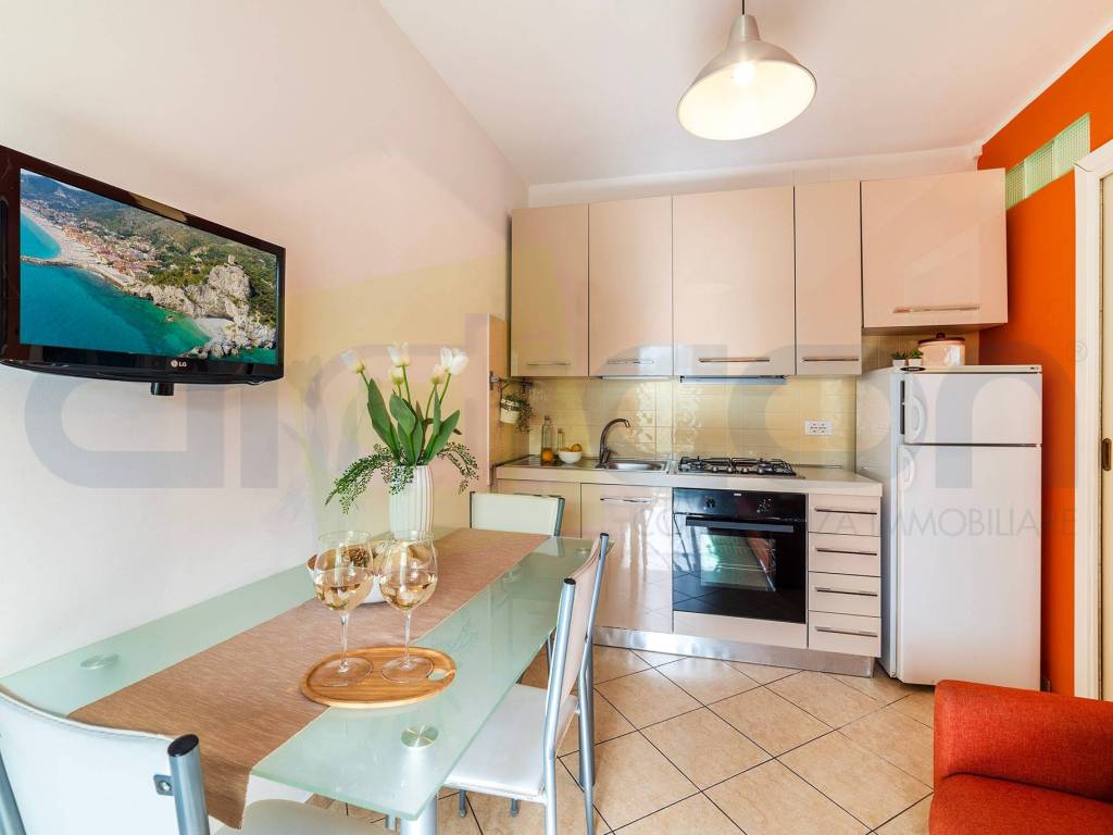 Appartamento a Borgio verezzi in Piazza Commercio - Foto 5