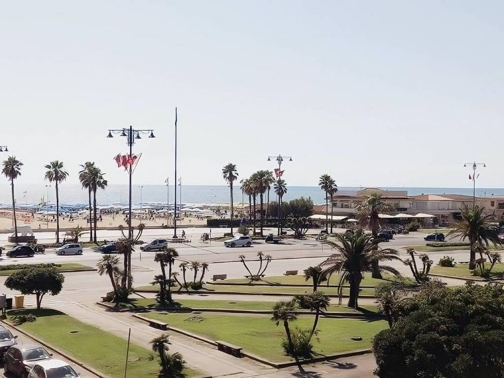 Appartamento a Viareggio in Viale Ugo Foscolo - Foto 3
