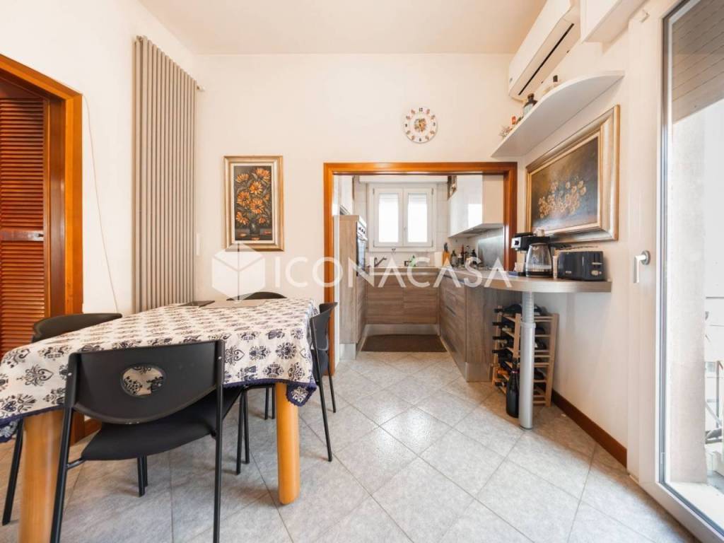 Appartamento a Bologna in Via Armando Spadini, 33 - Foto 2