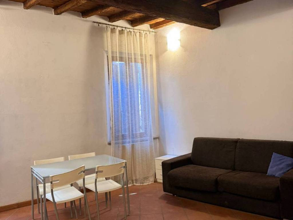 Appartamento a Ferrara in Vicolo Mozzo Torcicoda - Foto 3
