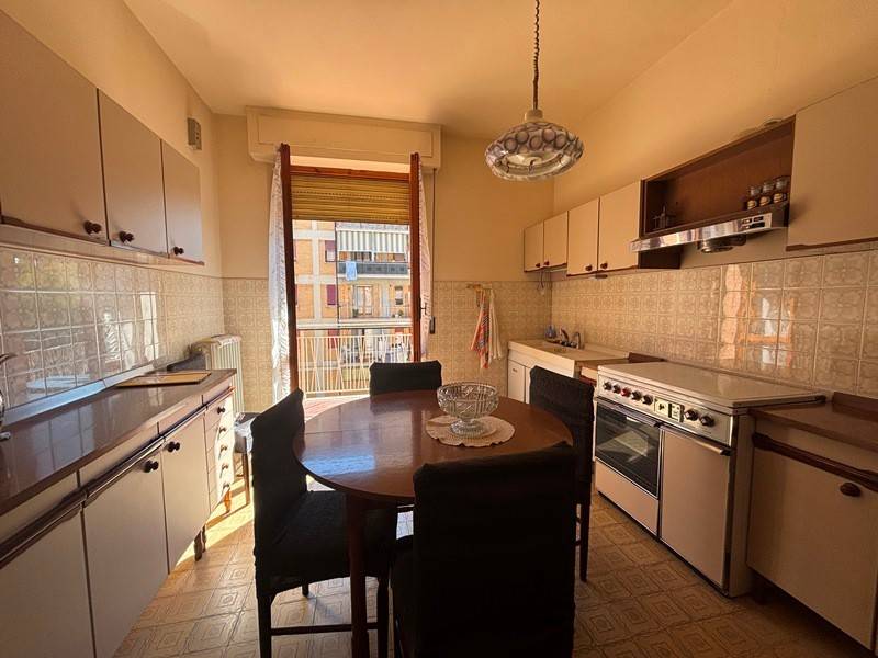 Appartamento a Chiusi in Via Mario Morgantini - Foto 2