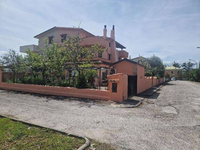 Villa a Pietrelcina in Stazione di Pietrelcina - Foto 3