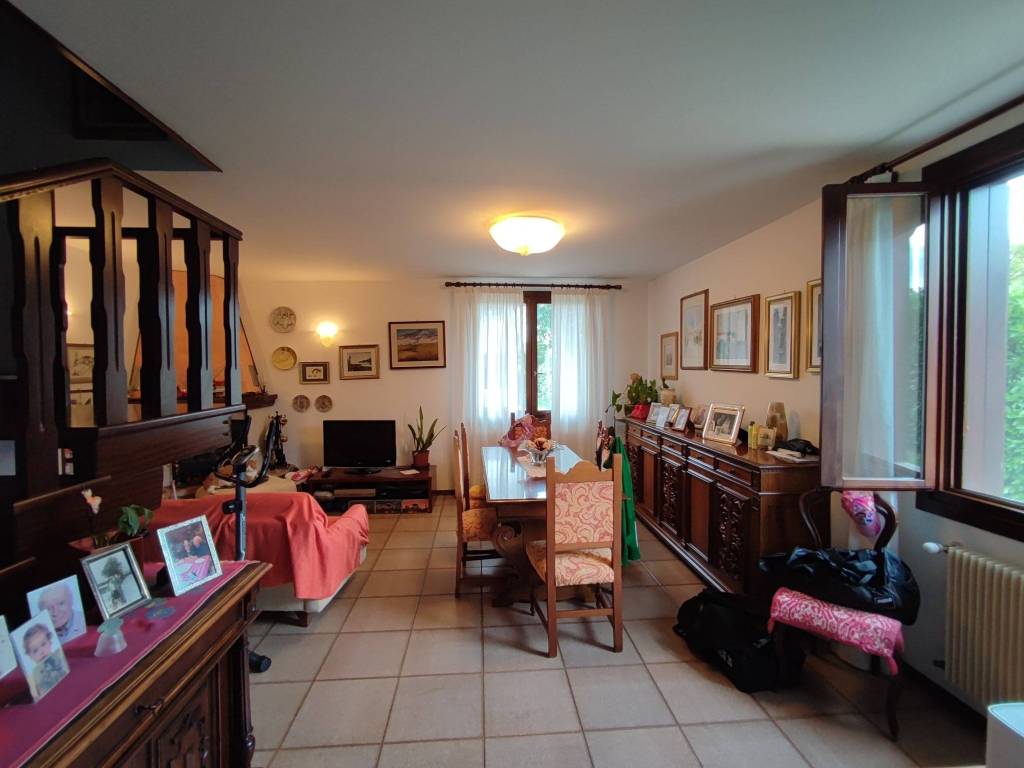 Villa a Porcia in Via Umbria, 7 - Foto 5